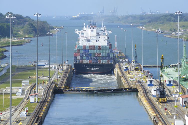 Panama Canal filled with PANOLIN bio hydraulic oil
