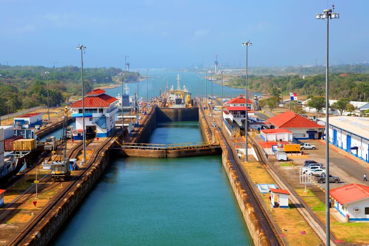 Panama Canal filled with PANOLIN bio hydraulic oil